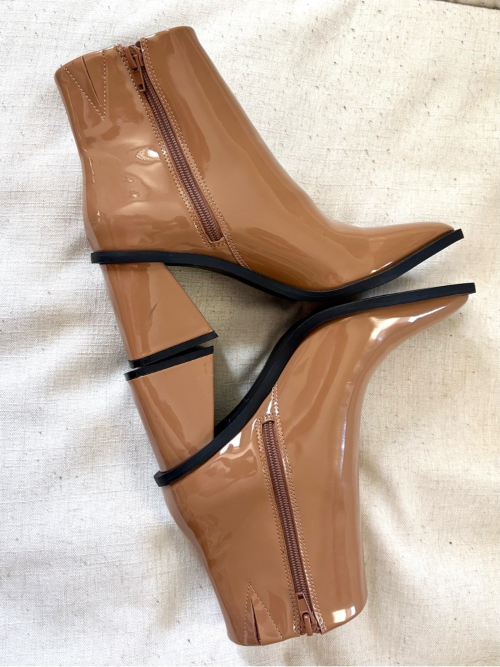 NWOT Nordstrom BP Loren Block Heel Pointy Patent Leather Booties size 6 - Picture 5 of 6